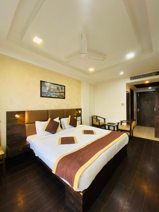 Hotel Ss Grandeur Lucknow Esterno foto